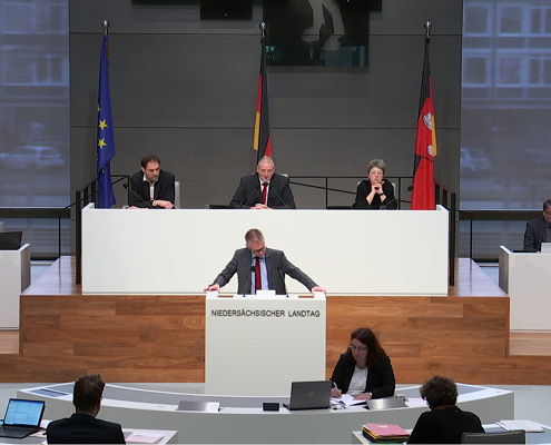 Rede im Niedersächsischen Landtag, Frank Henning. Screenshot: NDR
